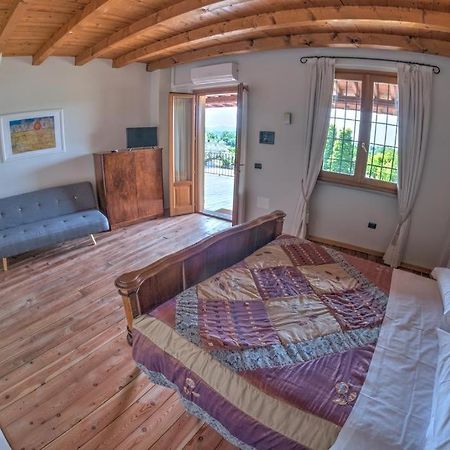 Agriturismo Villa Antonella Исео Экстерьер фото