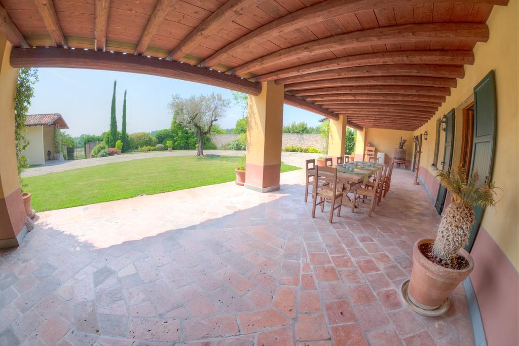 Agriturismo Villa Antonella Исео Экстерьер фото