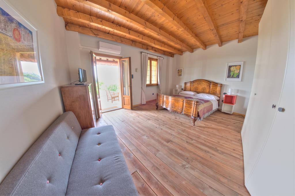 Agriturismo Villa Antonella Исео Экстерьер фото