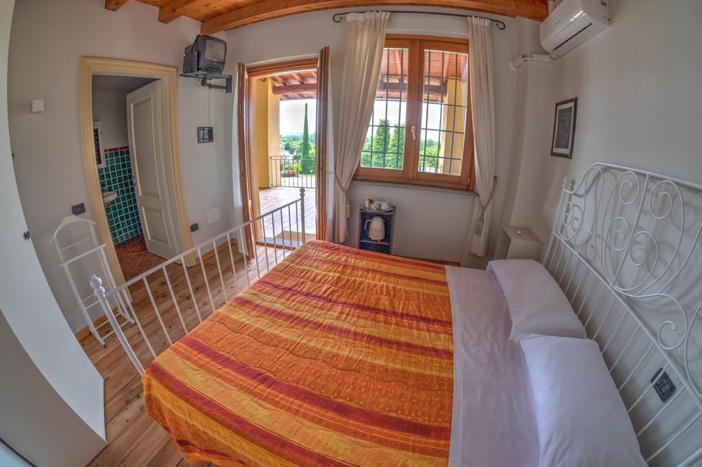 Agriturismo Villa Antonella Исео Экстерьер фото
