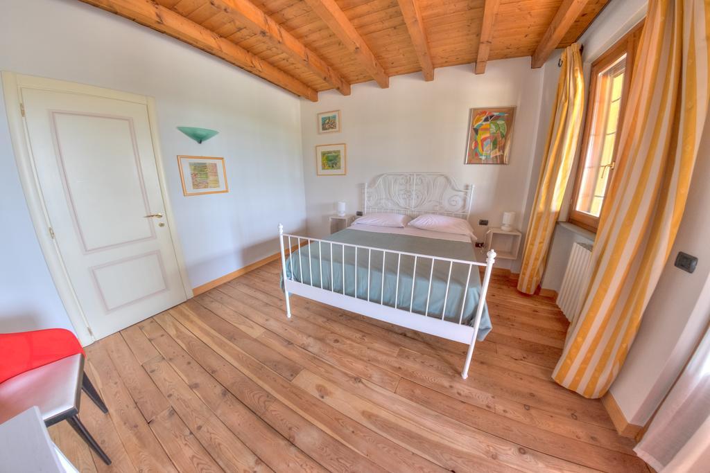 Agriturismo Villa Antonella Исео Экстерьер фото