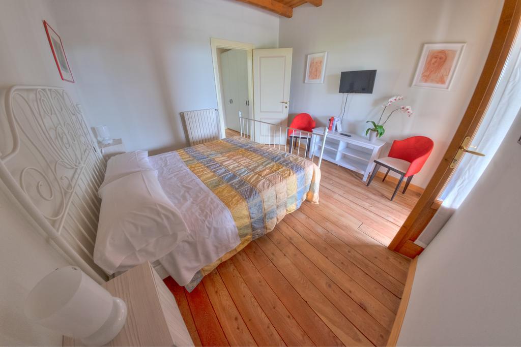 Agriturismo Villa Antonella Исео Экстерьер фото