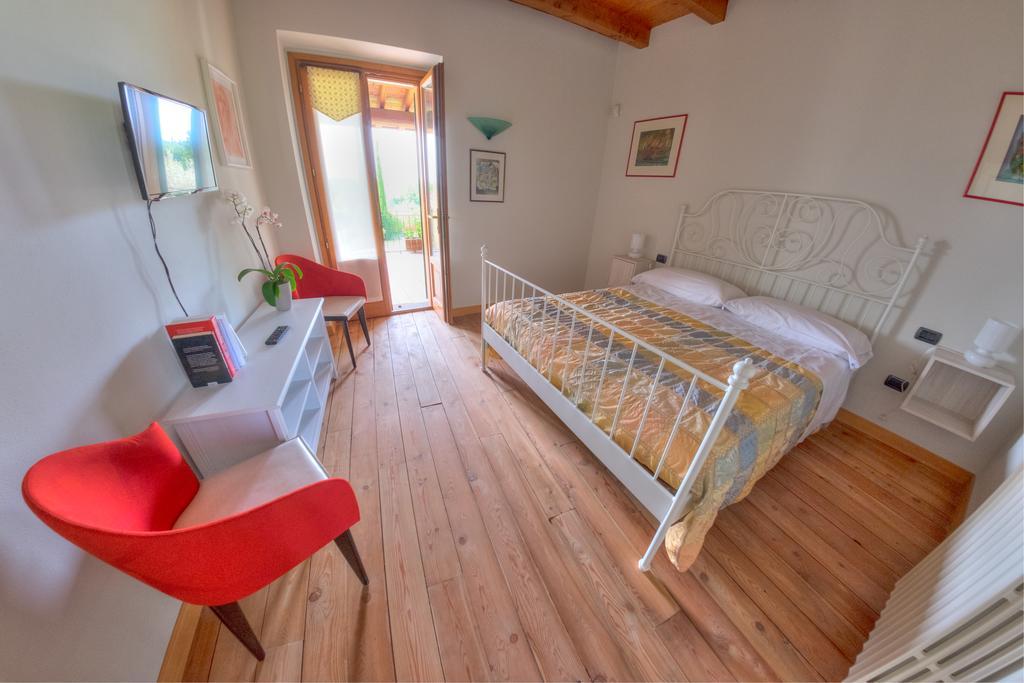 Agriturismo Villa Antonella Исео Экстерьер фото