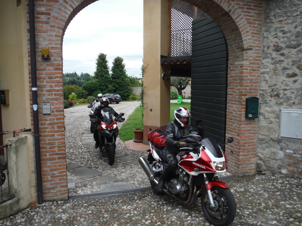 Agriturismo Villa Antonella Исео Экстерьер фото